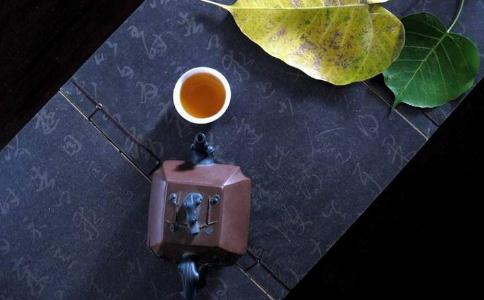 茶禅世界里，充斥着茶人的无限生机